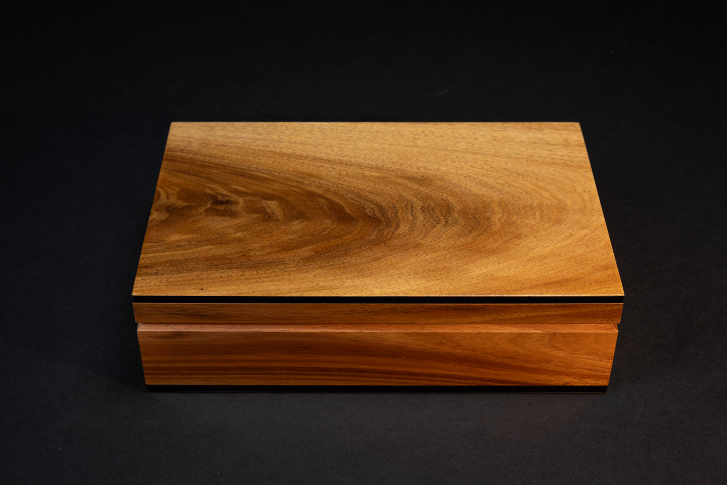 Boxiliary Jewellery Box - Crown Cut Blackwood - With insert tray