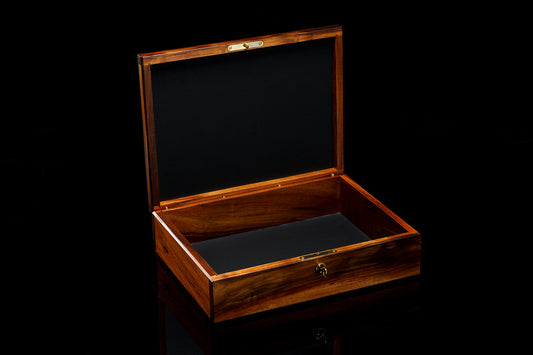 Document Box - Blackheart Sassafras