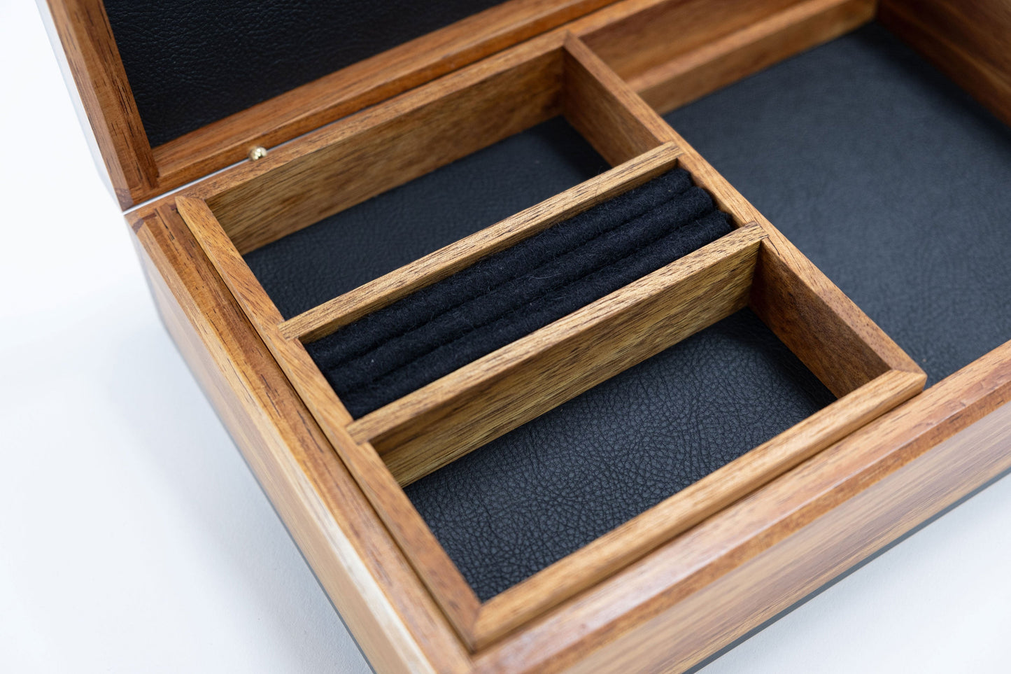 Boxiliary Box with Jewellery insert tray - Silky Oak