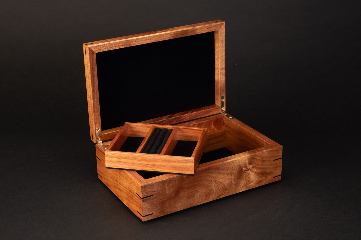 Step Lid Box - Fiddleback Eucalypt - With insert tray