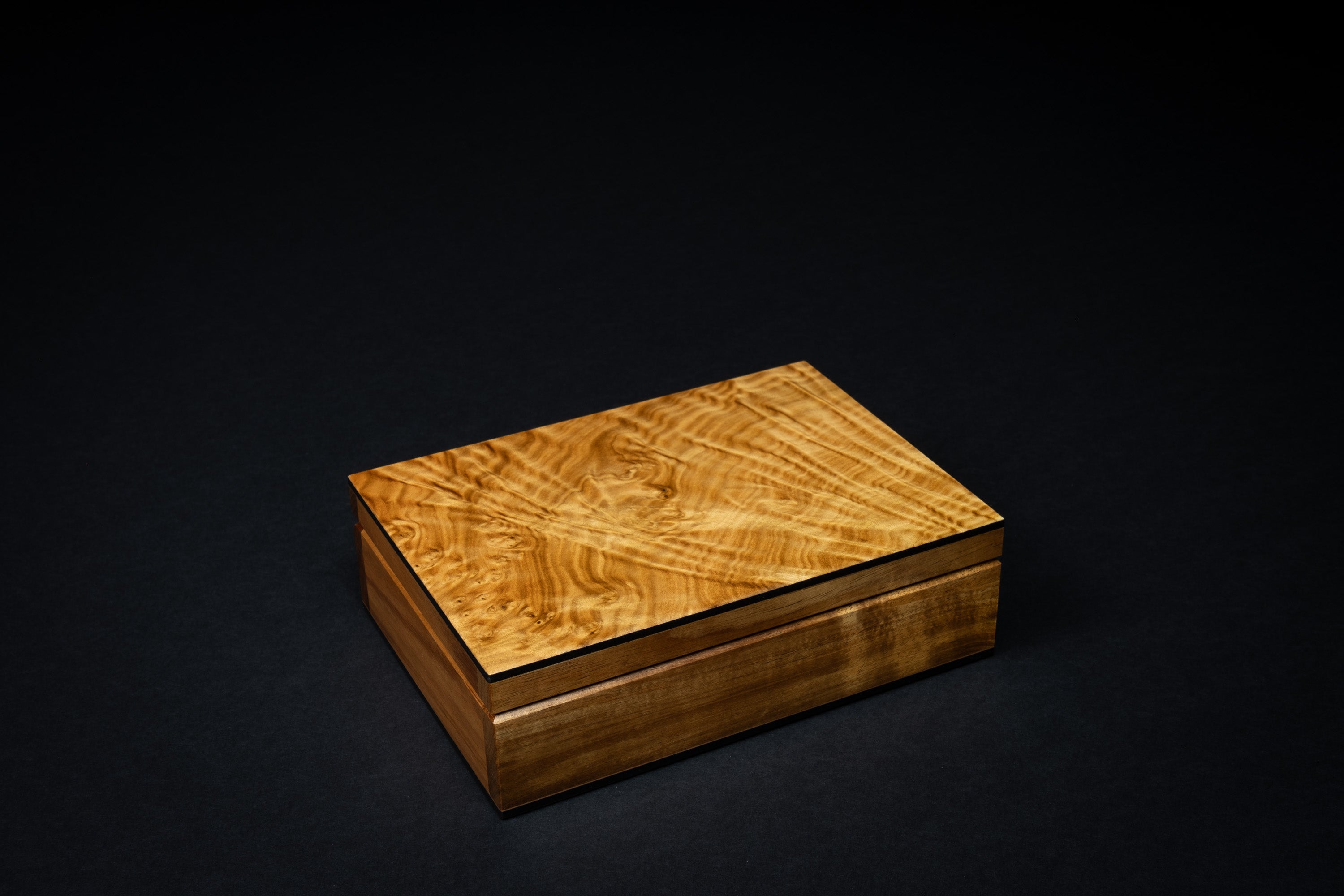 Small Box - Burl Musk – Handmade Boxes